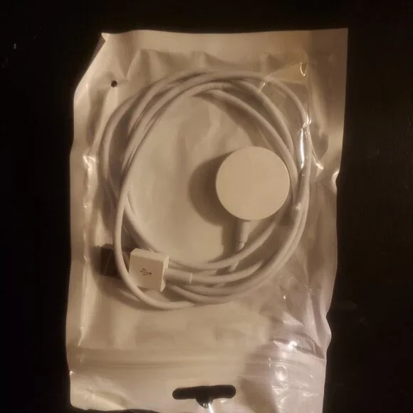 Apple Watch Series 7 – 41mm GPS + Cellular (Starlight Aluminum)